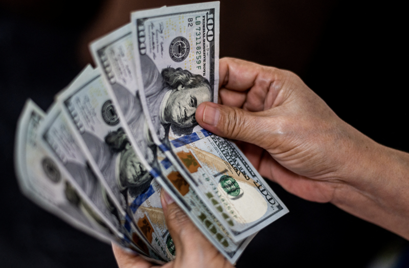 Đồng USD mất giá